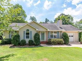 5070 Truman Mountain Rd, Gainesville, GA 30506