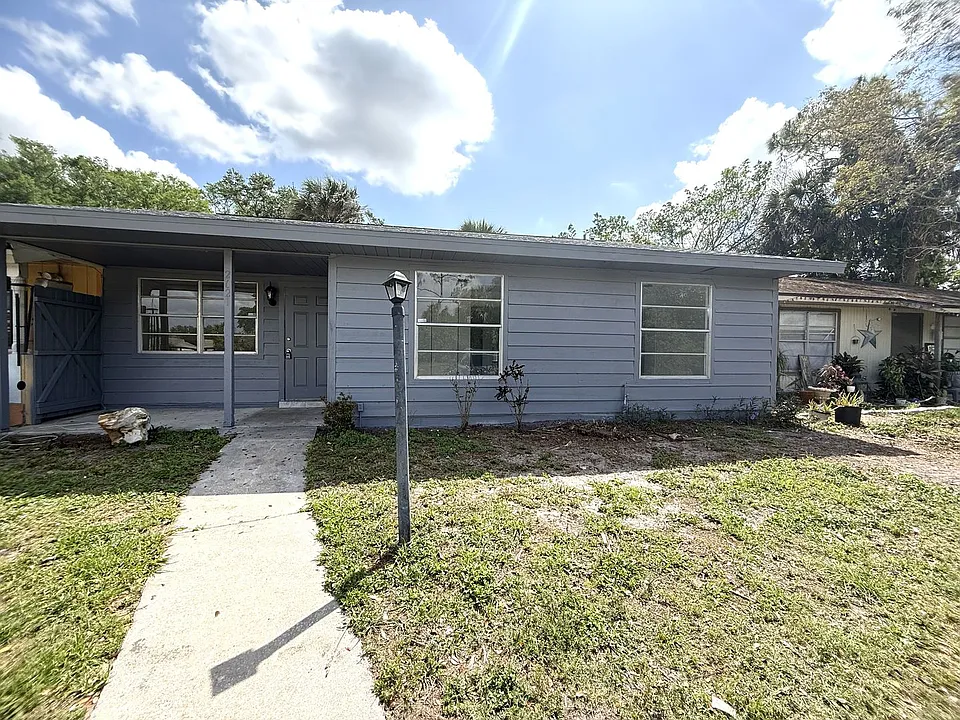 2621 Nightshade Ln