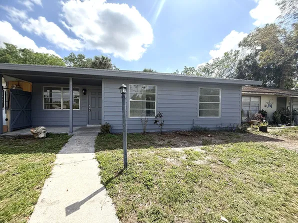 2621 Nightshade Ln, Fort Myers, FL 33905