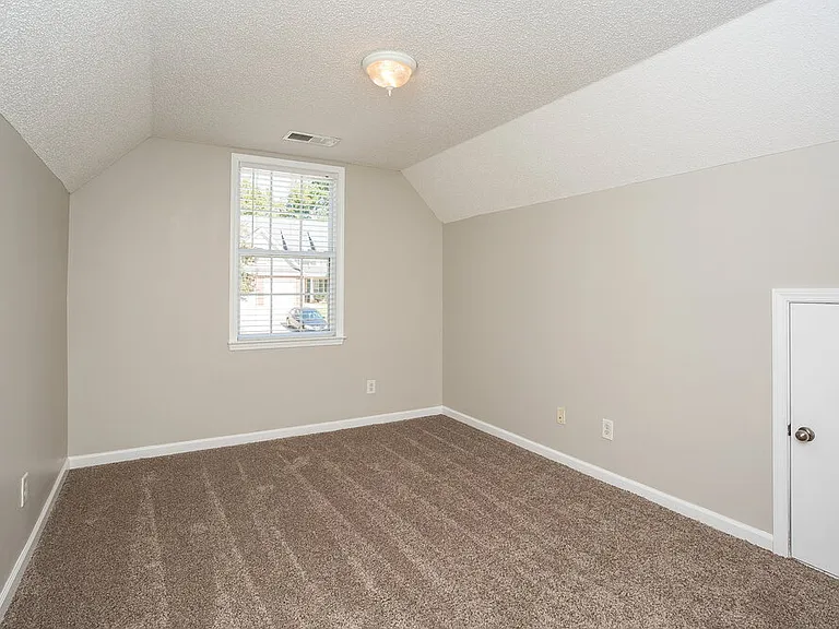 479 Haven Ridge Dr — Photo 11