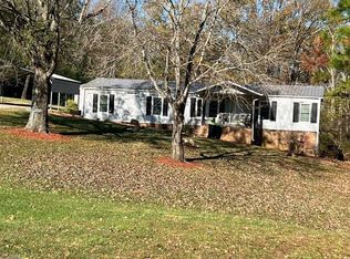 7230 Canaan Church Rd, Denton, NC 27239