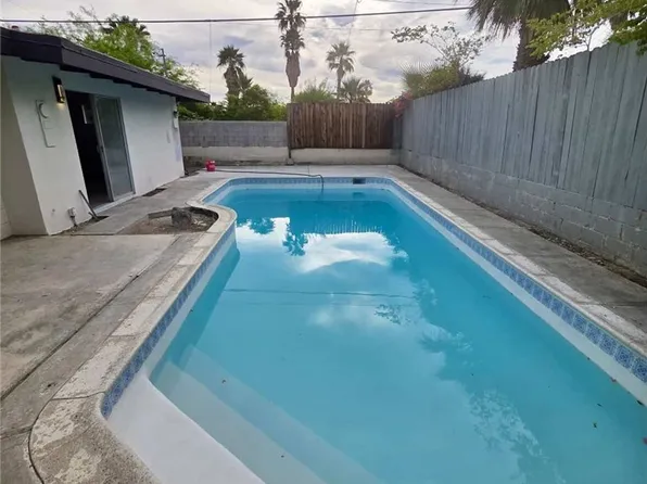 37472 Melrose Dr, Cathedral City, CA 92234