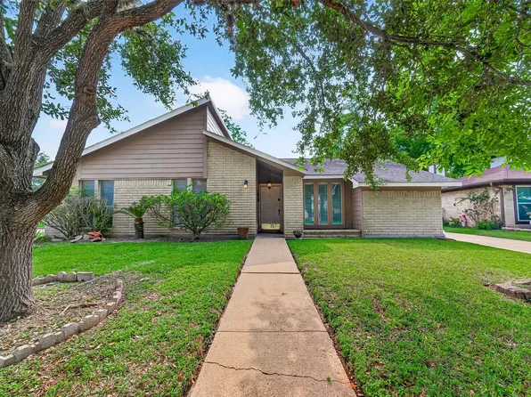 7403 Shady Vale Ln, Houston, TX 77040