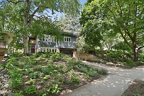 4042 Queen Ave S #A Photo 1