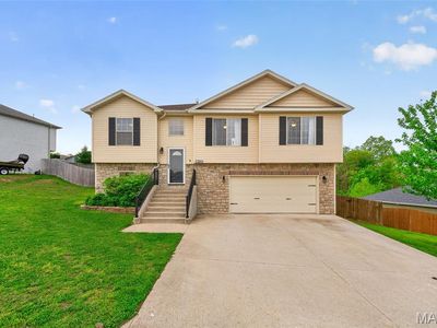 105 Sandstone Dr, Saint Robert, MO, 65584