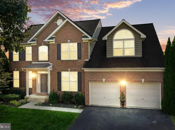 18263 Misty Acres Dr, Hagerstown, MD 21740