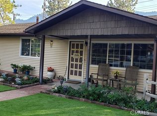 965 Snowbird Rd, Wrightwood, CA 92397