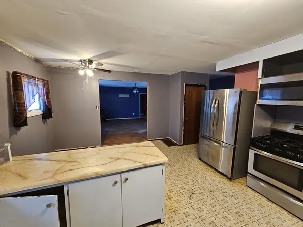 11 Marshall Street, Lisbon, ME 04250