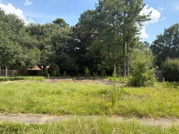 2105 Cherie Dr, Hammond, LA 70401