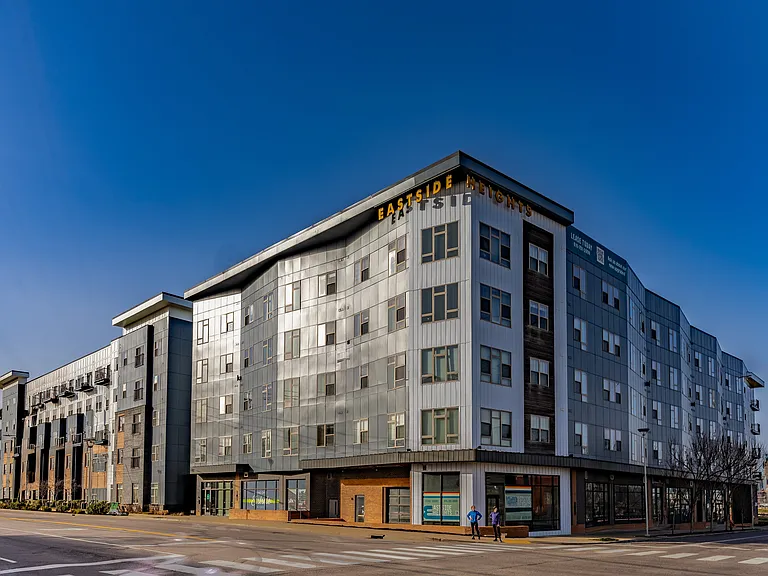 Eastside Heights — Photo 26