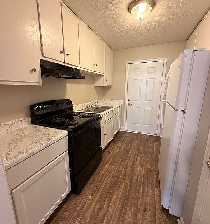 1st image of 221 Garnet Ridge Dr #Dri