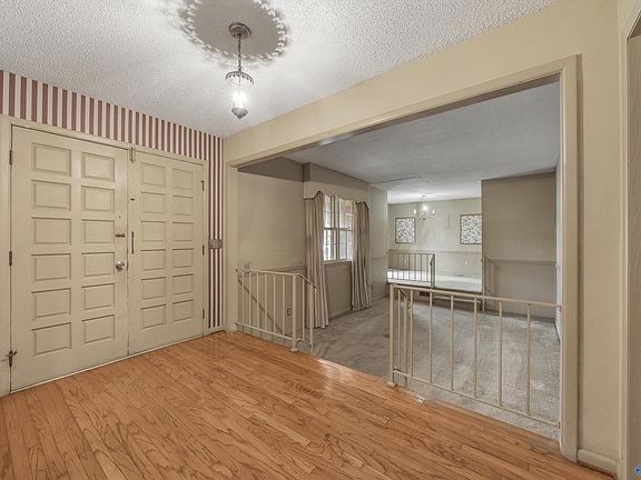 3rd image of 1302 Fletcher Ave SW