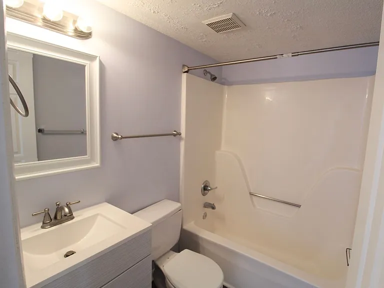 1340L Hunters Rd — Photo 11