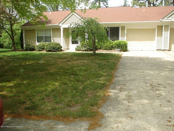 2nd image of 1194 Thornbury Lane #A