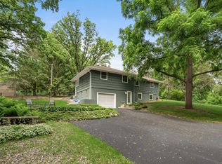 17909 Covington Rd, Minnetonka, MN 55345