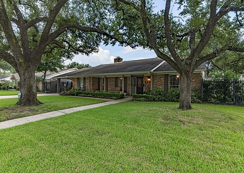 1st image of 6126 Ella Lee Ln