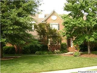 2nd image of 2889 Hampton Cove Way SE