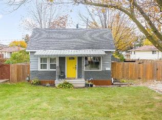 2906 Lloyd George Blvd, Windsor, ON N8T 2V1