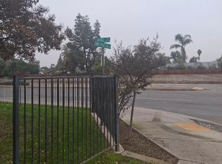 6021 Almendra Ave APT B, Bakersfield, CA 93309