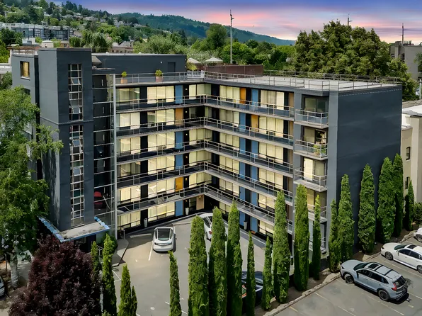 Twenty 65 Apartments, 2065 NW Flanders St #F604, Portland, OR 97209