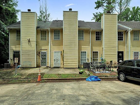 4th image of 2727 20th St SW