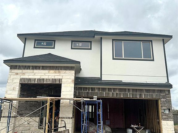 3rd image of 15306 Caravel Bay Court