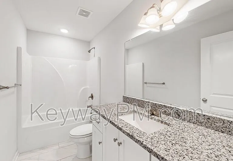 165 Dublin Loop — Photo 14