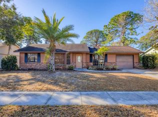 2942 Woodpine Cir, Sarasota, FL 34231
