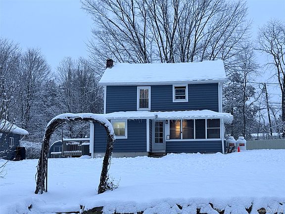 4th image of 14 Dover Furnace Road