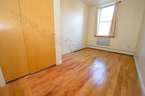 Rented by Genik Group Corp | media 10