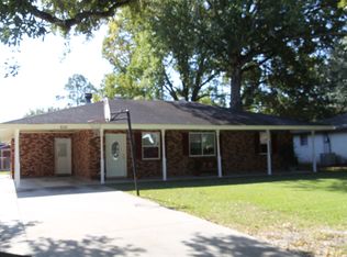 810 Funderburk Ave, Houma, LA 70364
