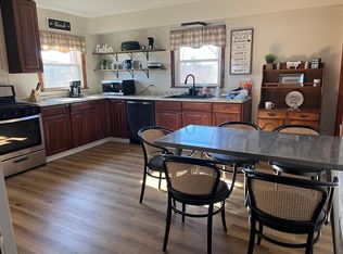 271 W Comet Rd, Clinton, OH 44216