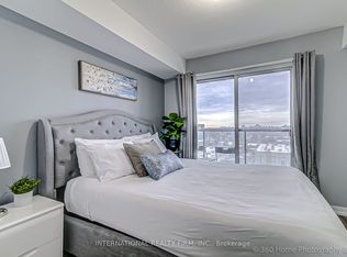 1420 Dupont St #911, Toronto, ON M6H 0C2