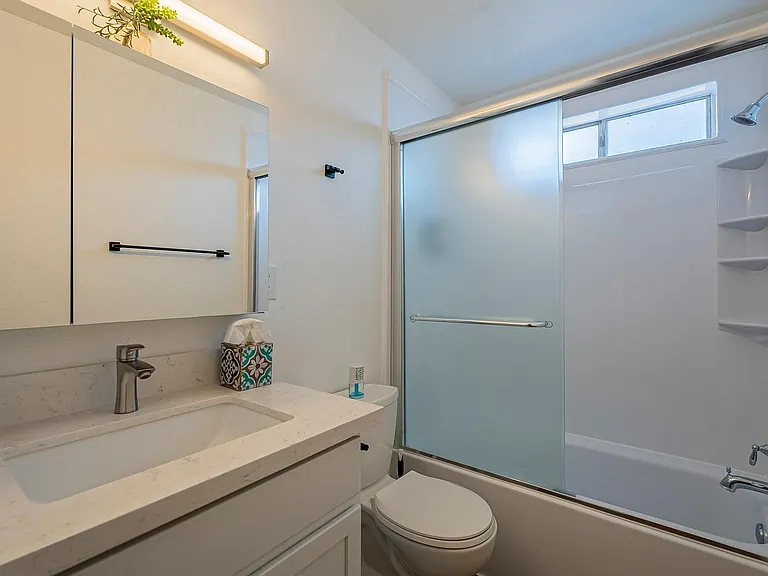 1616 N Markdale — Photo 25
