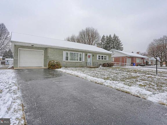 2nd image of 168 Wernersville Blvd