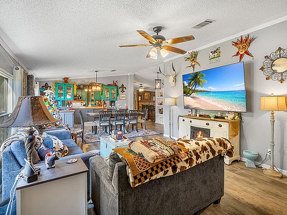 5th image of 708 Cummings Ln