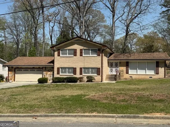 340 Lisa Ct SW, Atlanta, GA 30311