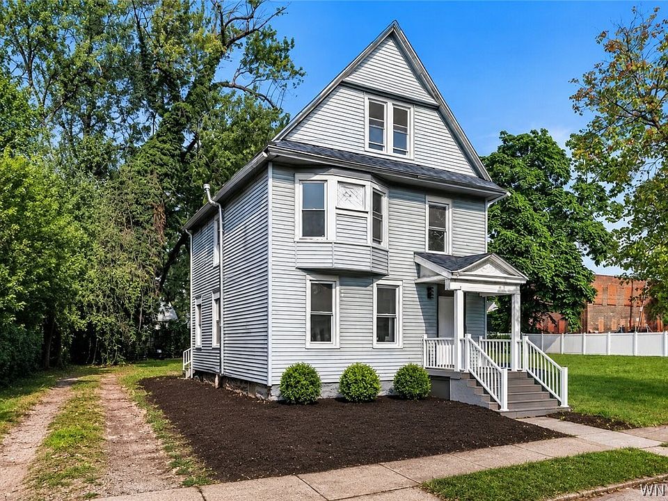 1st image of 212 Chester St