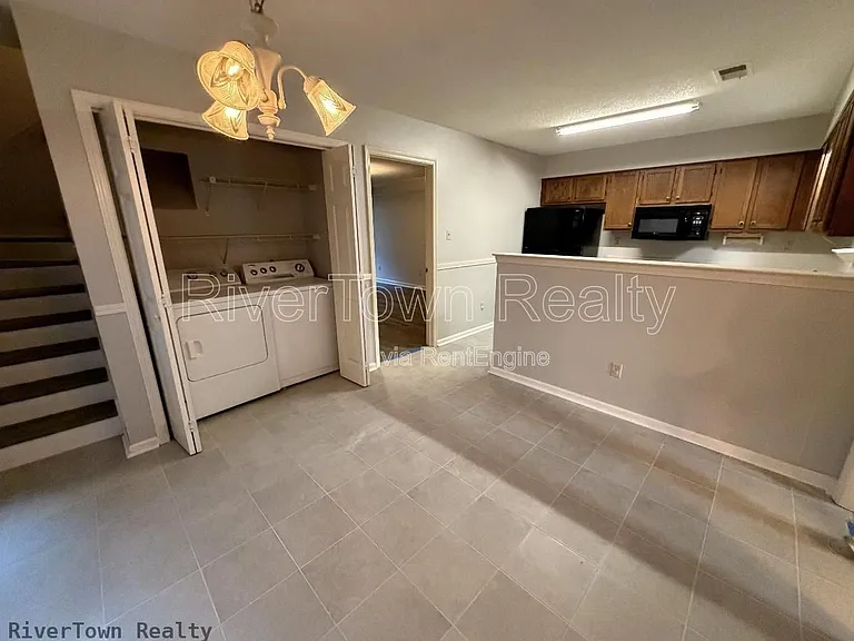 1648 Beaver Trail Dr — Photo 7