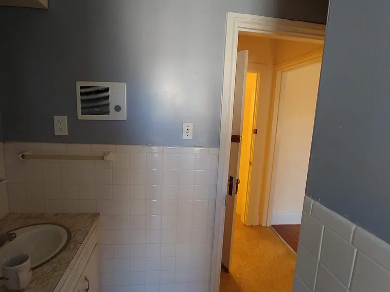 36 E Walnut St #4 — Photo 12