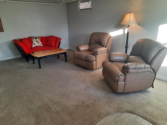 5th image of 625 Grand Ave