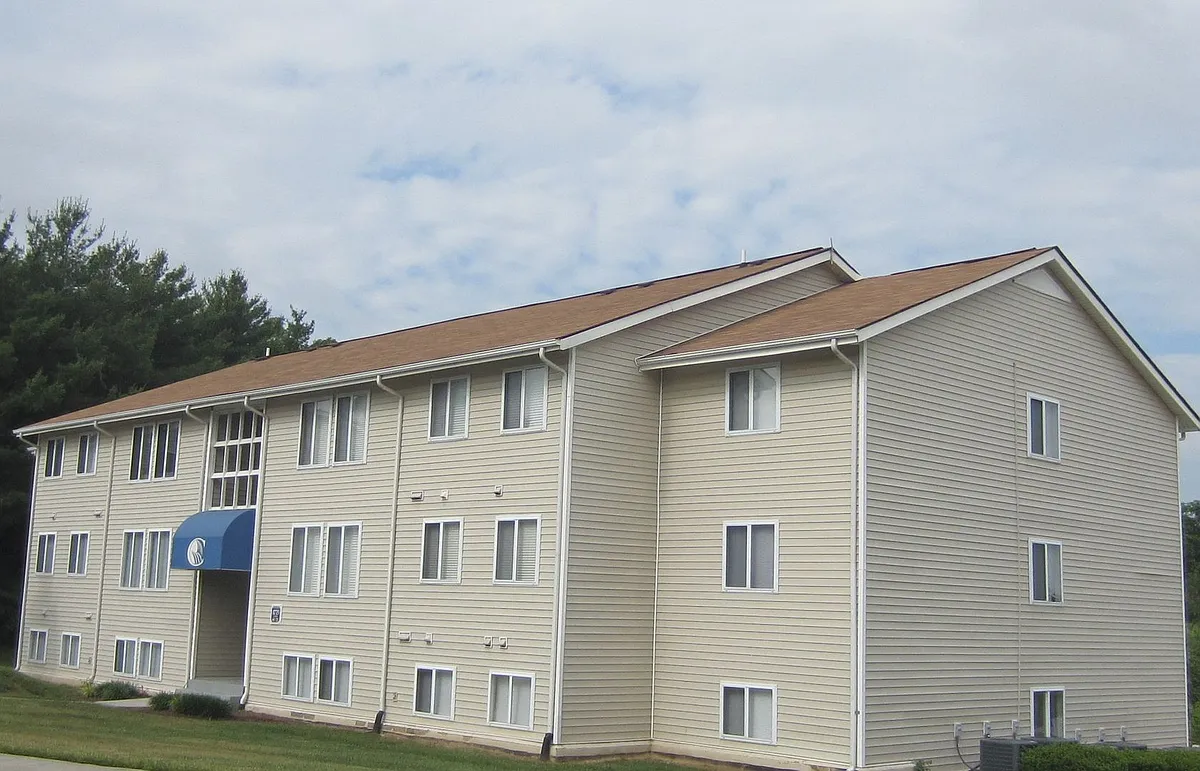 Building Photo - 1700-1790 Liberty Ln