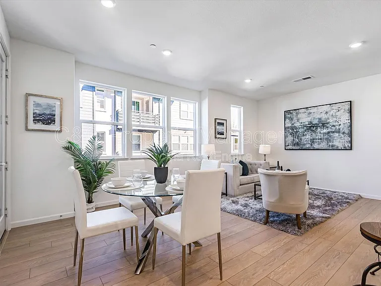 379 Lundy Pl — Photo 7
