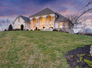 14 Ashton St, Carlisle, PA 17015