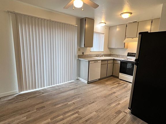 5th image of 1351 N Wishon Ave APT 102
