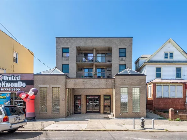 55-36 69th Place #R5, Maspeth, NY 11378