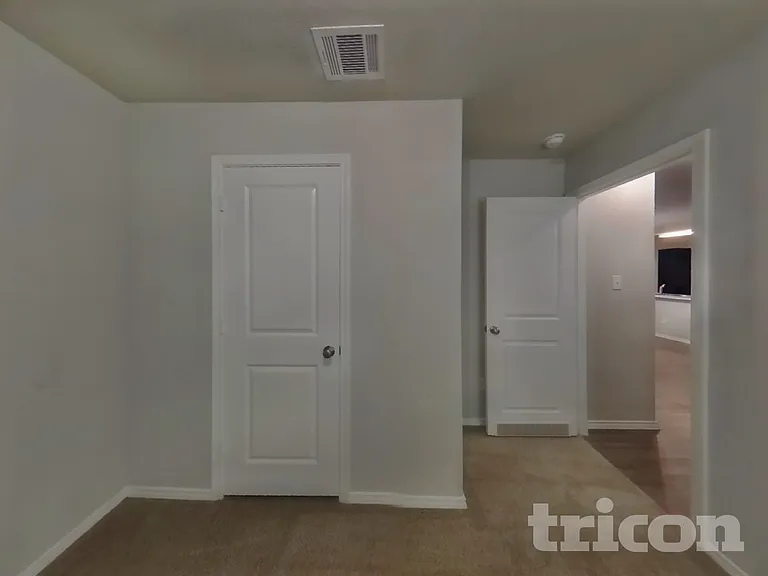 7422 Summer Blossom Ct — Photo 13