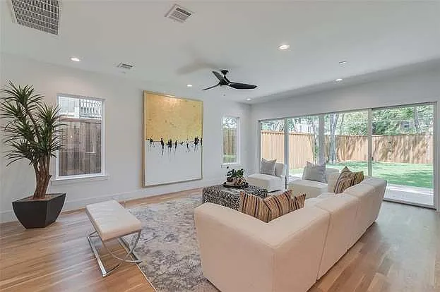 6135 Velasco Ave — Photo 55