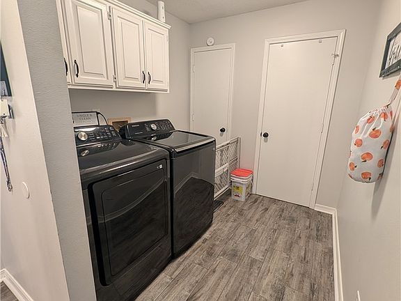 5th image of 1102 N 8th St