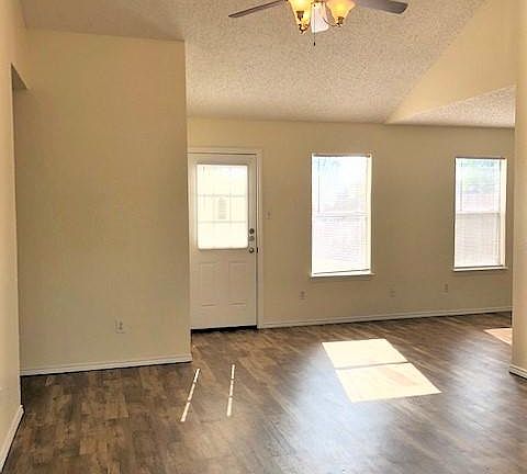 4th image of 2620 Alana Ln